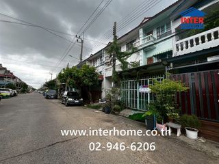 For sale 4 bedrooms townhouse in Khlong Sam Wa, Bangkok