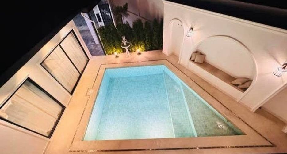 For sale 3 bedrooms villa in East Pattaya, Pattaya