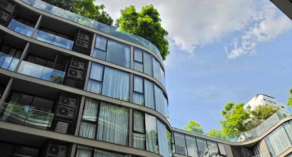 For rent 1 bed condo in Khlong Toei, Bangkok