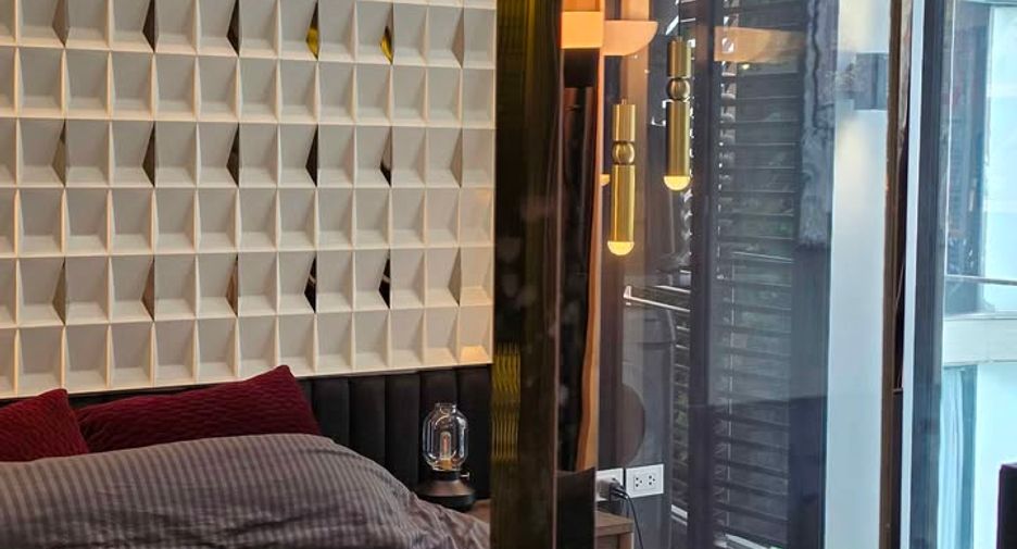 For rent 1 bed condo in Khlong Toei, Bangkok