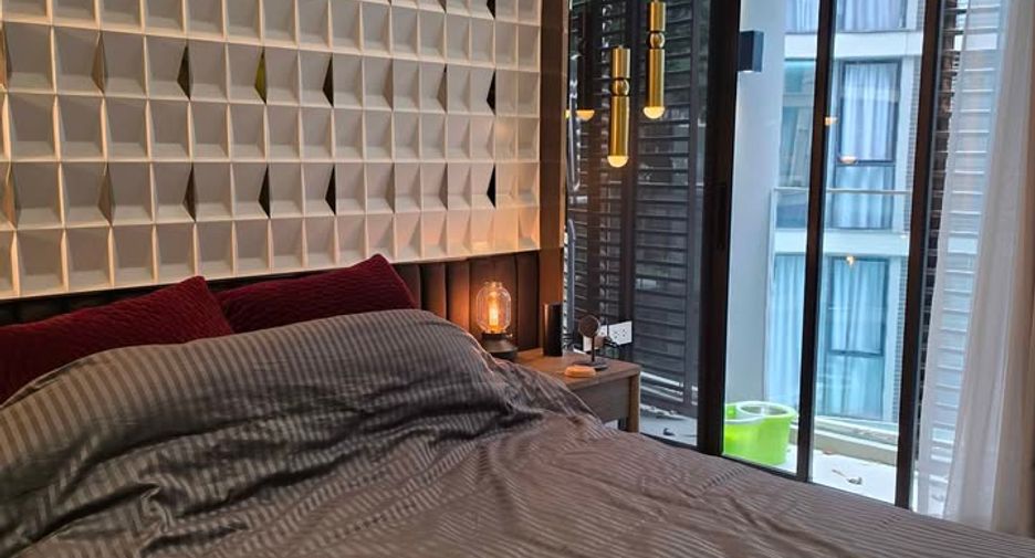 For rent 1 bed condo in Khlong Toei, Bangkok