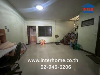 Reihenhaus zum Kauf mit 3 Zimmer in Min Buri, Bangkok