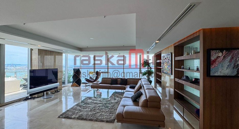 For sale 4 bedrooms condo in North Pattaya, Pattaya