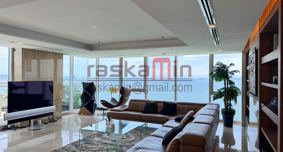 For sale 4 bedrooms condo in North Pattaya, Pattaya