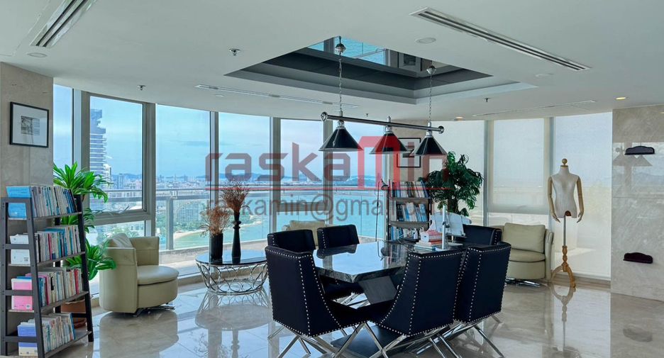 For sale 4 bedrooms condo in North Pattaya, Pattaya