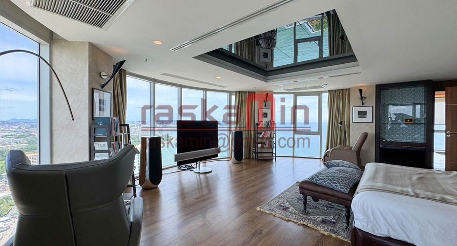 For sale 4 bedrooms condo in North Pattaya, Pattaya