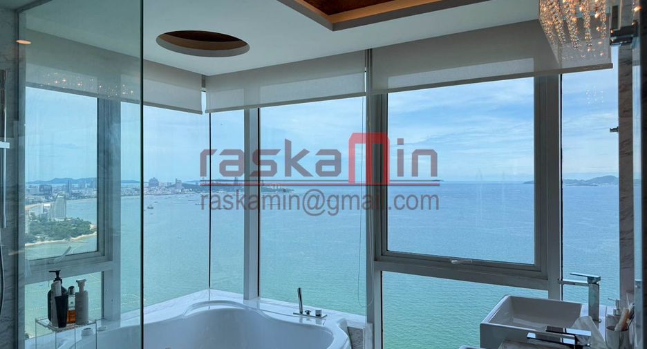 For sale 4 bedrooms condo in North Pattaya, Pattaya