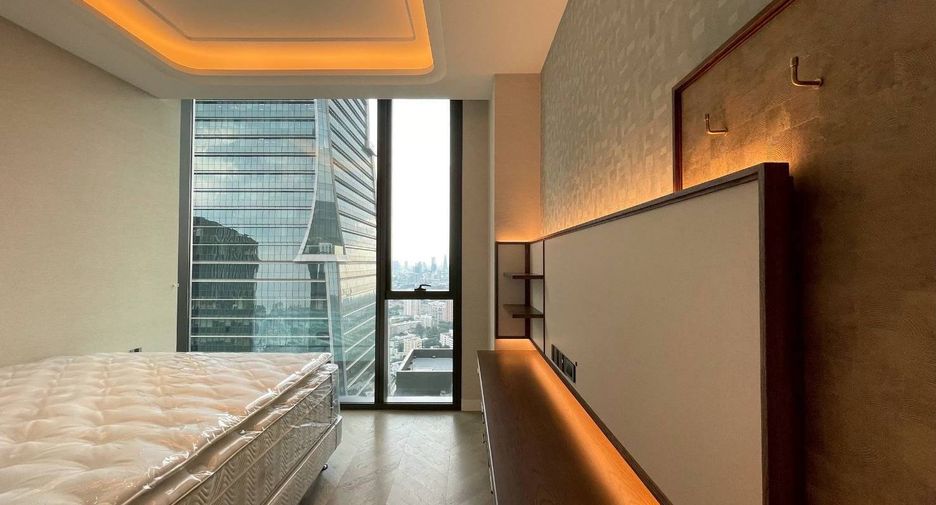 For rent 2 bedrooms condo in Sathon, Bangkok