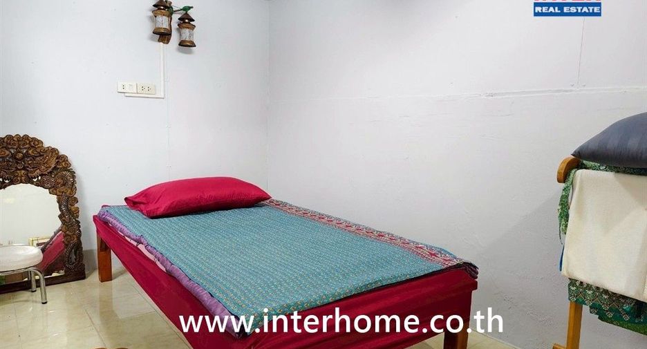 Casa en venta de 7 habitaciones en Bueng Kum, Bangkok