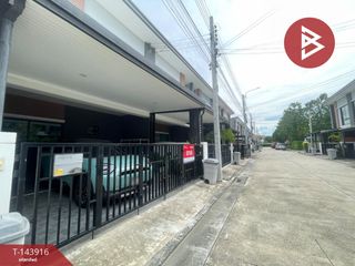 For sale 3 bedrooms townhouse in Bang Phli, Samut Prakan