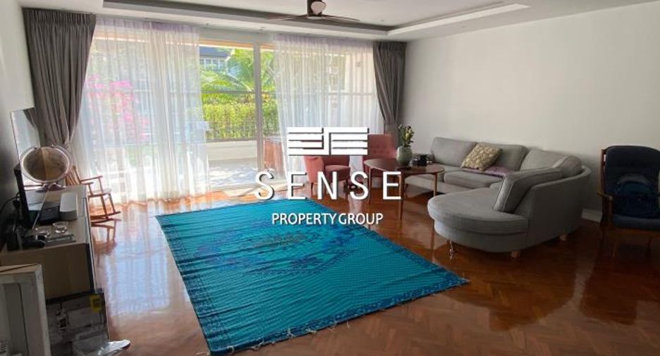 Reihenhaus zum Kauf mit 4 Zimmer in Watthana, Bangkok