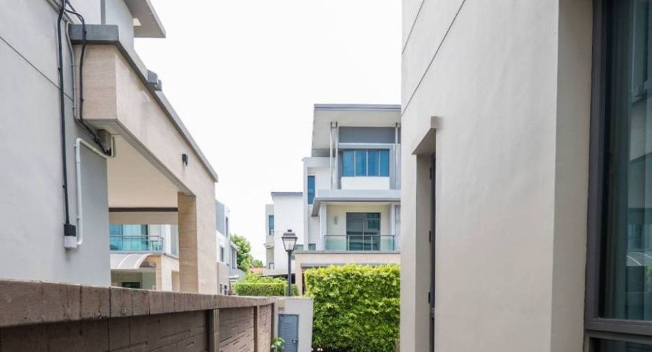 Haus zum Kauf mit 4 Zimmer in Bueng Kum, Bangkok