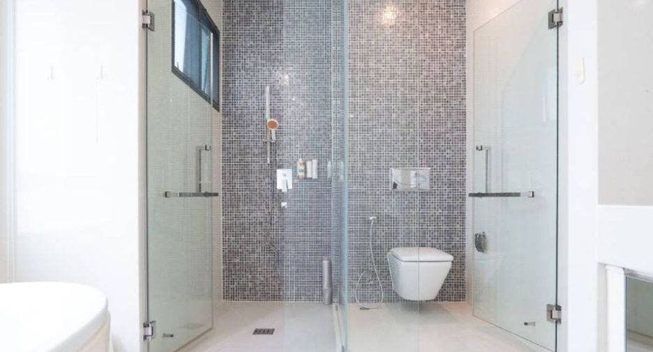 Haus zum Kauf mit 4 Zimmer in Bueng Kum, Bangkok