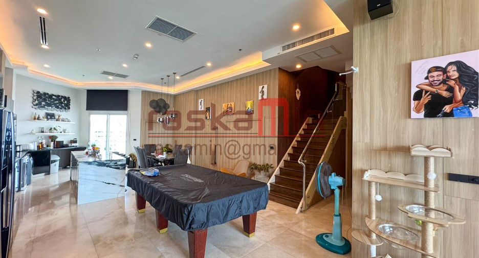 For sale 3 bedrooms condo in North Pattaya, Pattaya