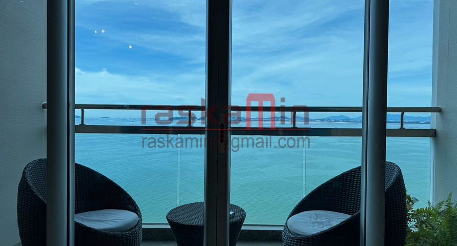 For sale 3 bedrooms condo in North Pattaya, Pattaya