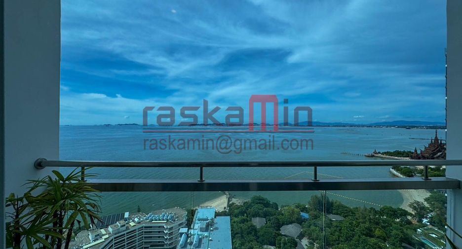 For sale 3 bedrooms condo in North Pattaya, Pattaya