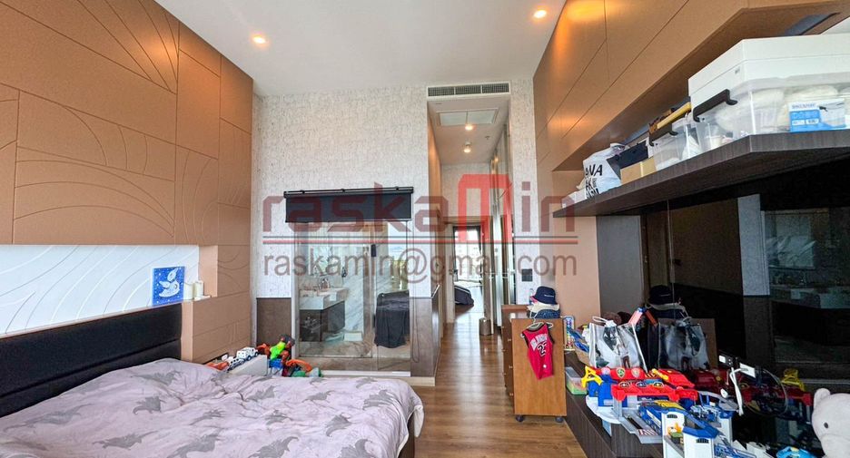For sale 3 bedrooms condo in North Pattaya, Pattaya