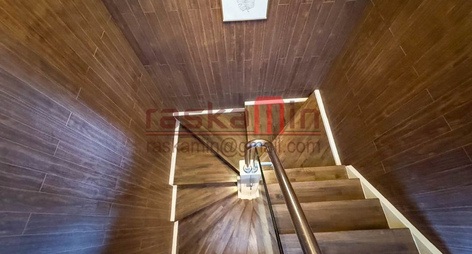For sale 3 bedrooms condo in North Pattaya, Pattaya