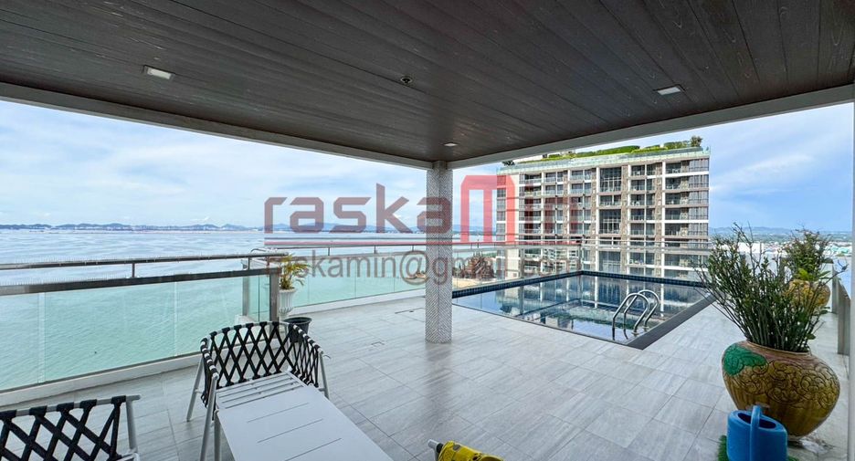 For sale 3 bedrooms condo in North Pattaya, Pattaya