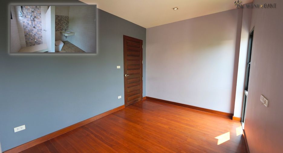 For sale 4 bedrooms townhouse in Mueang Nonthaburi, Nonthaburi