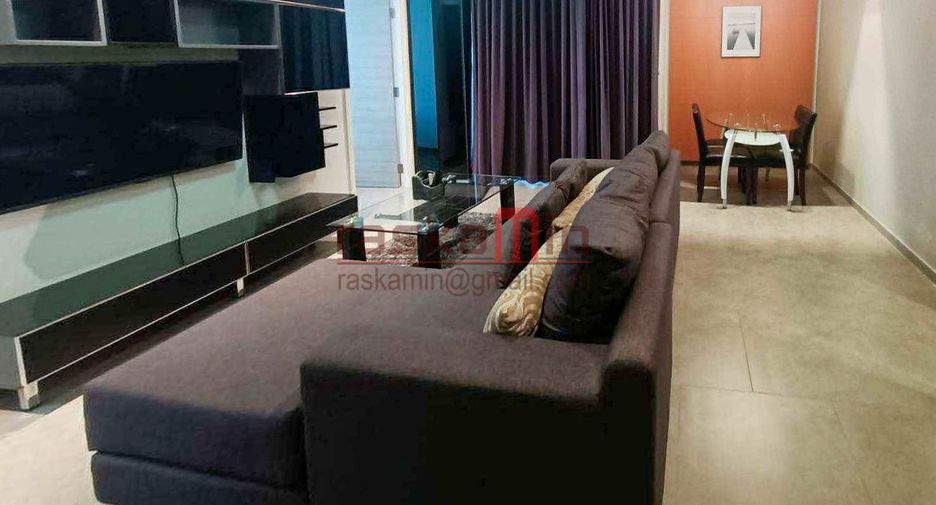 For rent 2 bedrooms condo in North Pattaya, Pattaya
