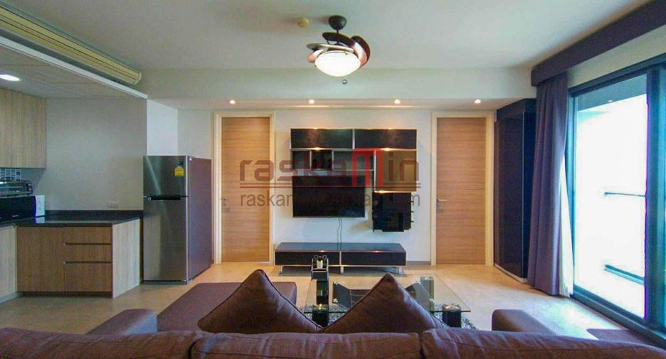 For rent 2 bedrooms condo in North Pattaya, Pattaya