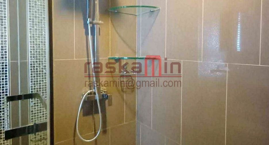 For rent 2 bedrooms condo in North Pattaya, Pattaya