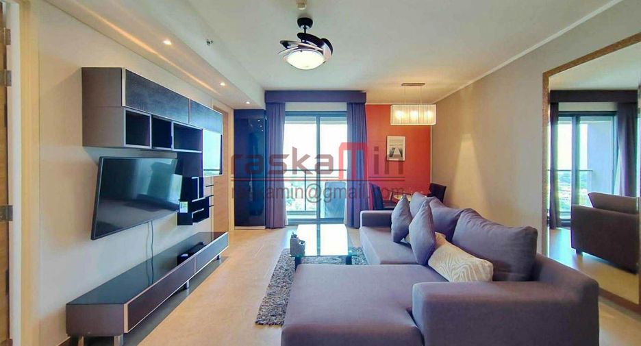 For rent 2 bedrooms condo in North Pattaya, Pattaya