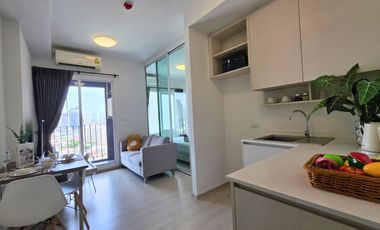 Wohnung zum Kauf mit 1 Zimmer in Huai Khwang, Bangkok