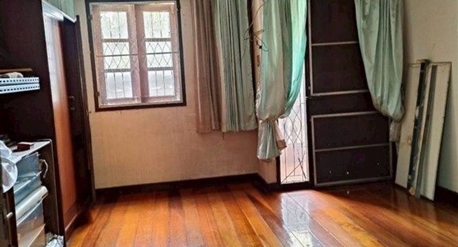 ขาย 2 ห้องนอน ทาวน์เฮ้าส์ ใน วังทองหลาง, กรุงเทพฯ