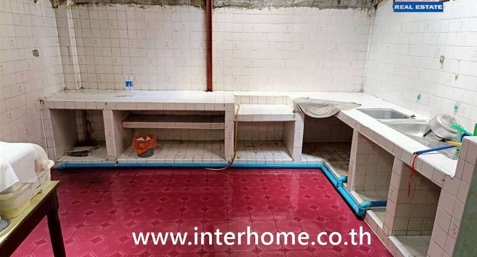 ขาย 2 ห้องนอน ทาวน์เฮ้าส์ ใน วังทองหลาง, กรุงเทพฯ