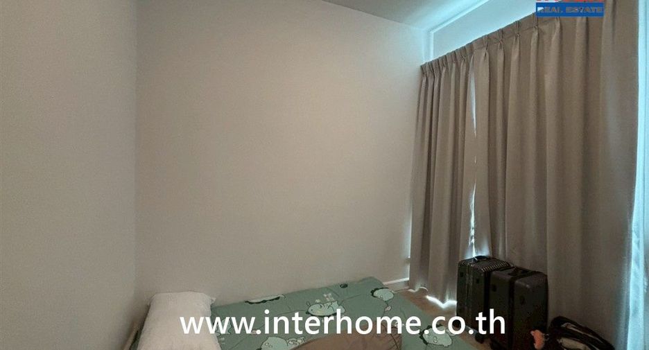 For rent そして for sale 4 ベッドルーム townhouse in Don Mueang, Bangkok