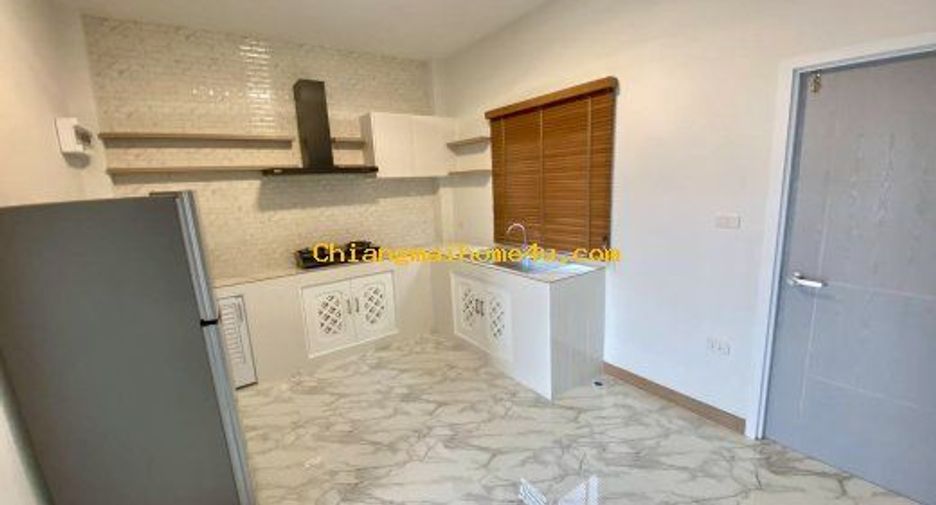 For rent 3 bedrooms house in Mueang Chiang Mai, Chiang Mai