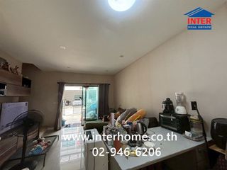 For sale 4 bedrooms townhouse in Don Mueang, Bangkok