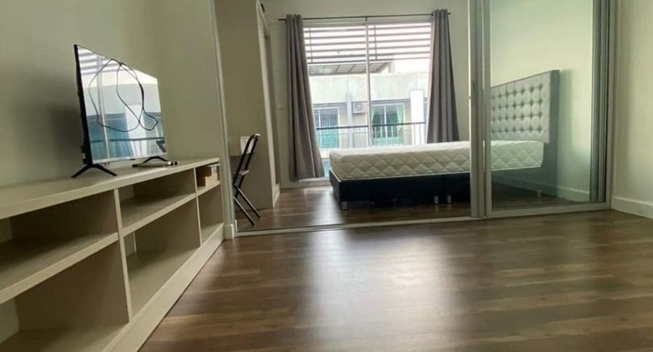 Condo en alquiler de 1 habitaciones en Suan Luang, Bangkok