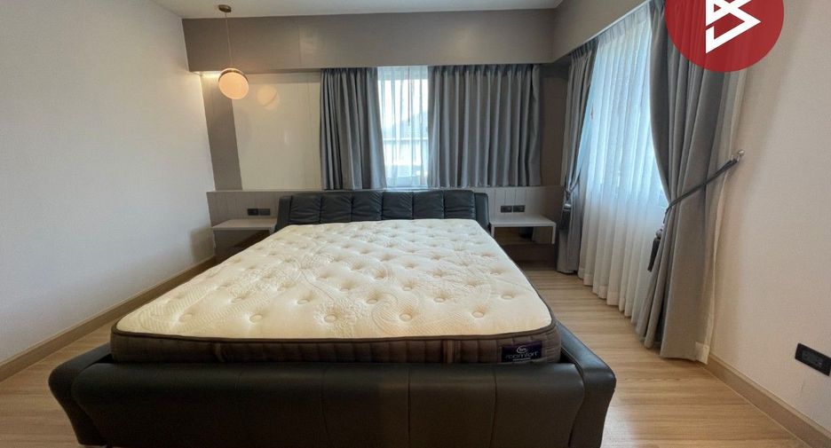 出租 4 卧室 独立屋 在 Mueang Chon Buri, Chon Buri