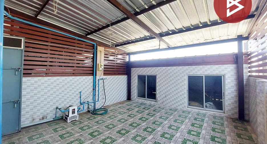 Продажа 2 спальни таунхаус в Хуаи Кхщанг, Бангкок