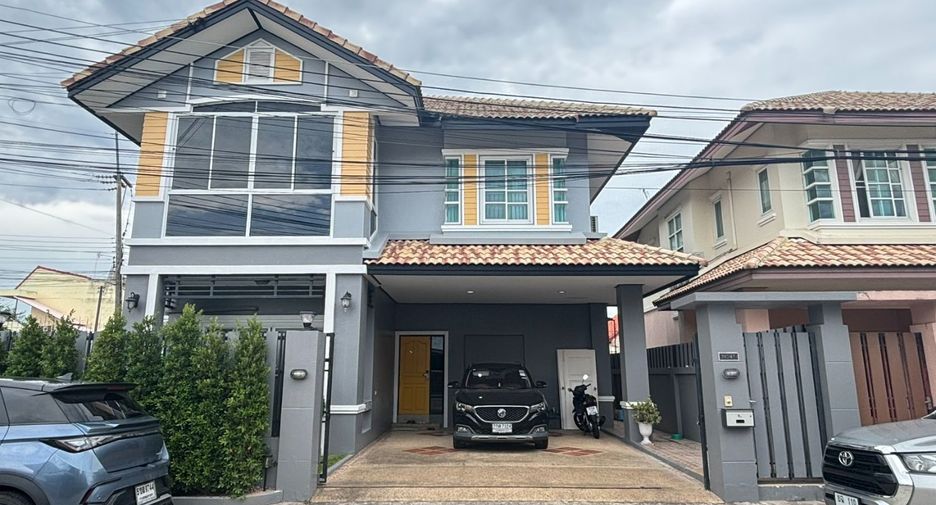 For sale 4 bedrooms house in East Pattaya, Pattaya
