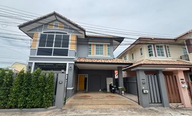 For sale 4 bedrooms house in East Pattaya, Pattaya