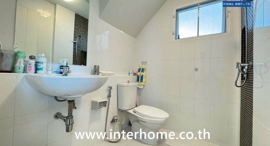 For sale 3 bedrooms house in Rat Burana, Bangkok