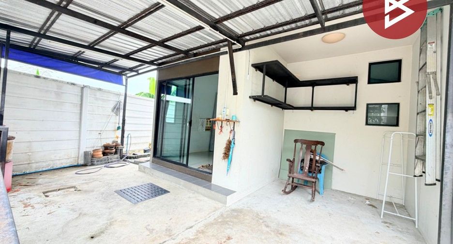 Reihenhaus zum Kauf mit 2 Zimmer in Bang Phli, Samut Prakan