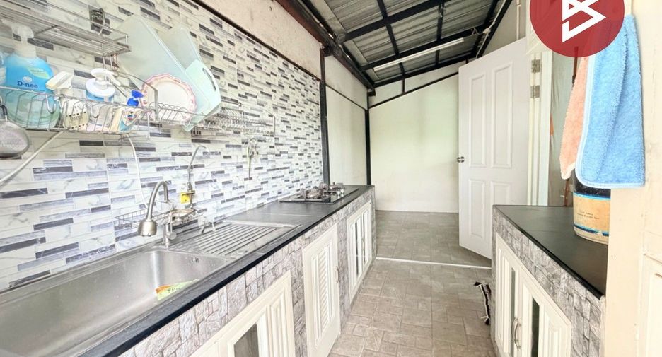 Reihenhaus zum Kauf mit 2 Zimmer in Bang Phli, Samut Prakan