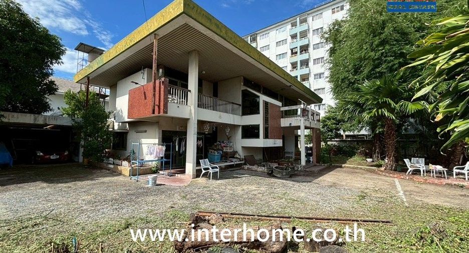 Продажа Участок в Банг Капи, Бангкок