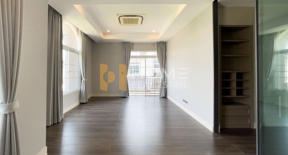 Casa en venta de 4 habitaciones en Bang Khen, Bangkok