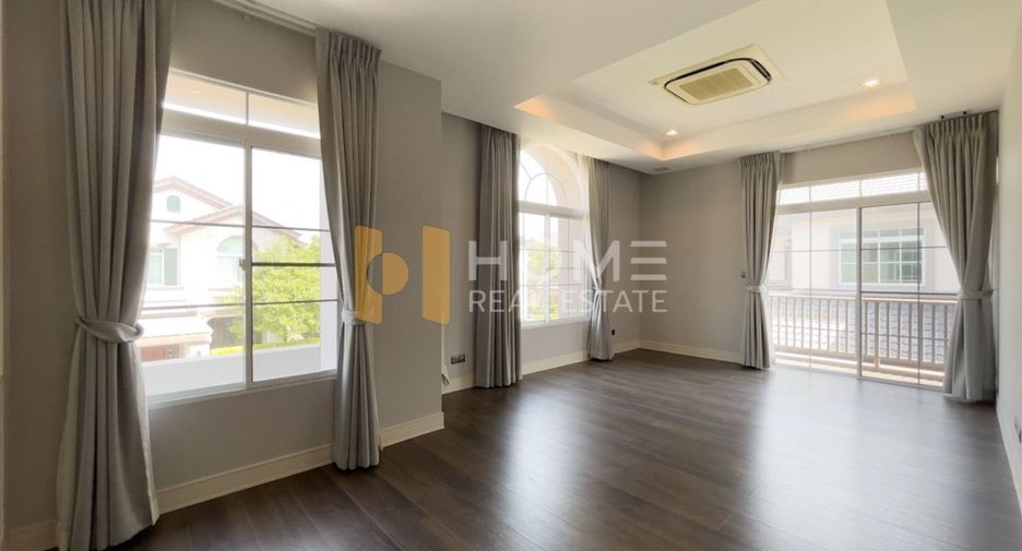Casa en venta de 4 habitaciones en Bang Khen, Bangkok