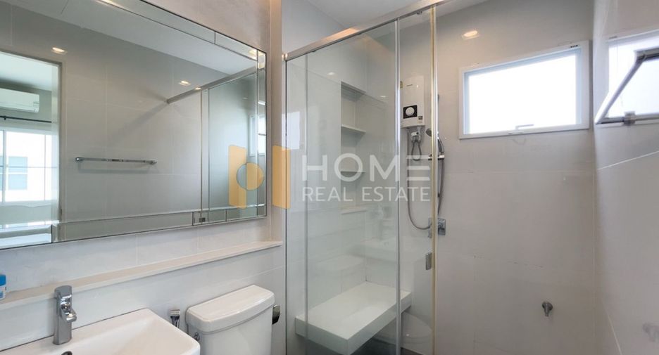 Casa en venta de 4 habitaciones en Bang Khen, Bangkok