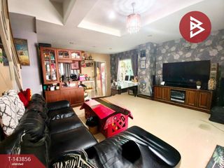 Продажа 3 спальни таунхаус в Mueang Chon Buri, Чонбури