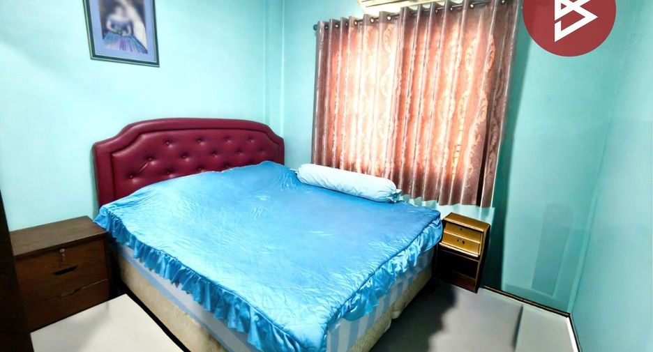 For sale 3 ベッドルーム townhouse in Mueang Chon Buri, Chonburi