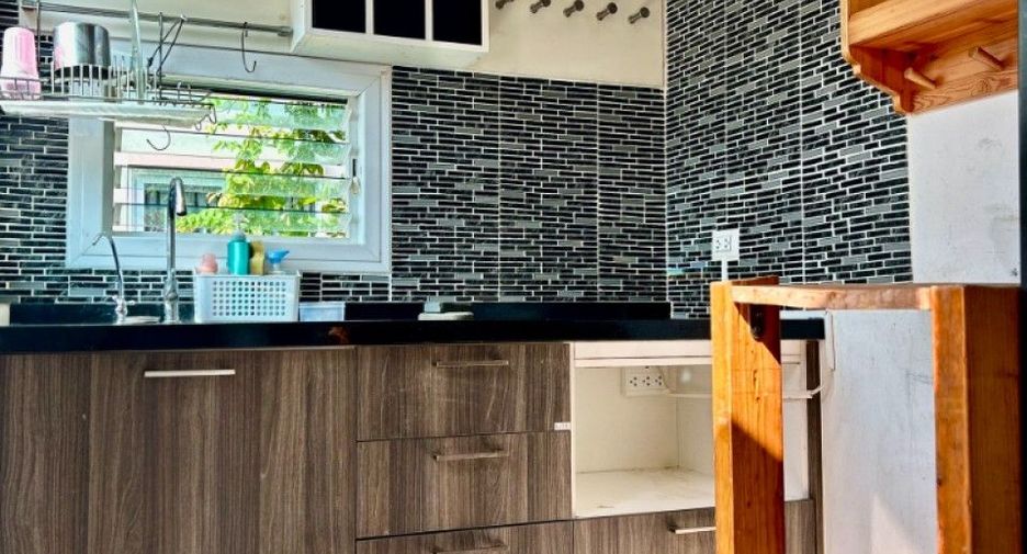 For sale 4 ベッドルーム house in Bang Kruai, Nonthaburi