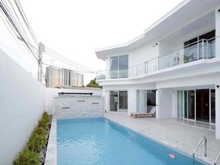For Rent 7 Bedroom Villa In Bang Lamung, Chonburi